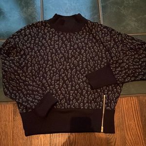 Old navy- women’s medium cowl neck shirt